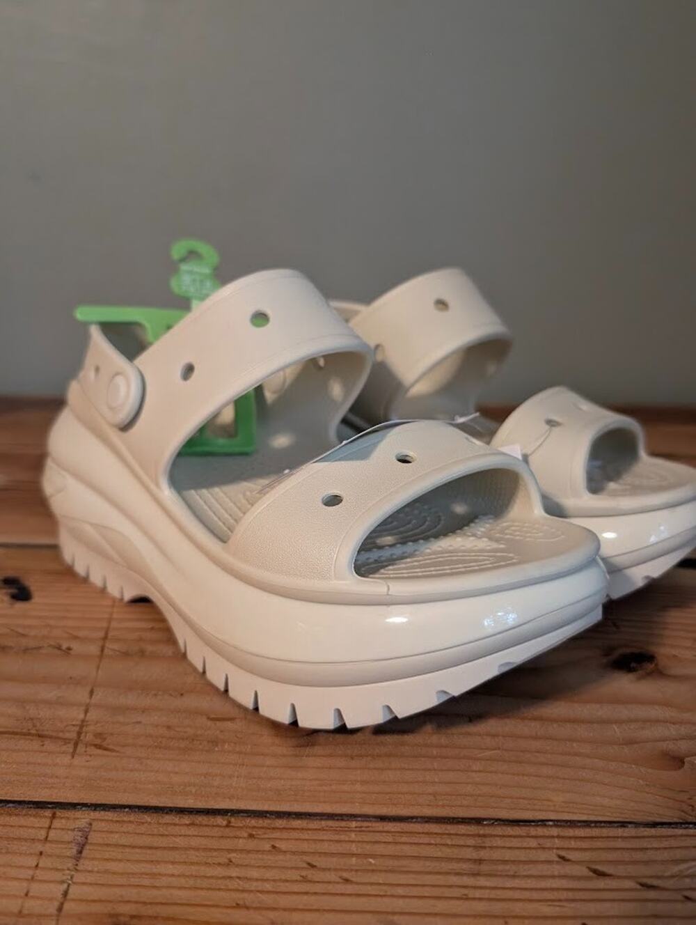 Crocs 207989-2Y2 Womens Size 7 Bone Platform Lug Sole Mega Crush Sandal